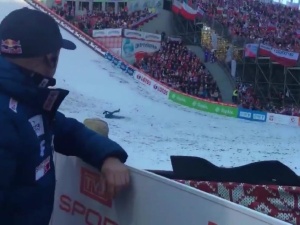 [video] Przerażający upadek Piotra Żyły w Wiśle. Skoczek zalany krwią