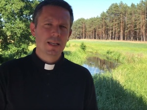 Ks. Daniel Wachowiak o Hołowni: Wypowiem się jako teolog o teologu...