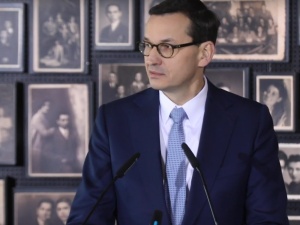 Haaretz pisze: "Polacy lekceważą dyskusję nt. pomocy jakiej udzielili nazistom". I..atakuje Morawieckiego