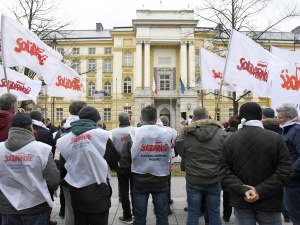 [Nasza fotorelacja] Piketa pracowników stoczni "Nauta" S.A.