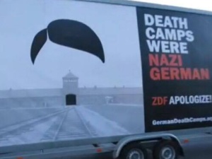 Niemcy zarzucają Polakom bezprawne wykorzystanie wizerunku Hitlera #GermanDeathCamps