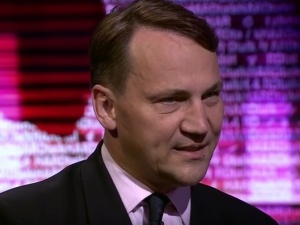 Radosław Sikorski kpi: "Saryusz-Wolski prędzej zostanie wybrany na zwycięzcę Eurowizji, niż na szefa RE"