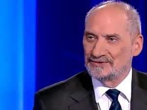 [video] Antoni Macierewicz po rozmowie z prezydentem Trumpem: Miał dwie uwagi