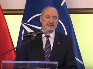 Minister Macierewicz: część polityków i mediów robiły wszystko, żeby prawda nie wyszła na wierzch