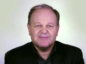 Grzegorz Gołębiewski: "Samotny" kapłan biznesu ks. Kazimierz Sowa