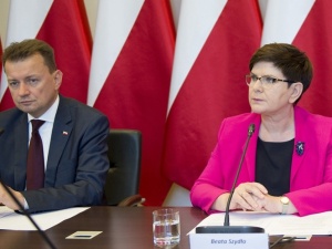 Premier Beata Szydło po ostatnich atakach cybernetycznych: Nie podwyższamy stopnia alarmowego