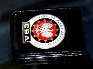 CBA: korupcja w przemyśle obronnym. Dwóch pracowników spółki zbrojeniowej zatrzymanych na gorącym uczynku