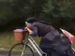 [video] Polska zakonnica podbija świat, takiej fighterki jeszcze nie widzieliście...