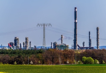 Rosjanie zarabiają krocie w niemieckiej rafinerii