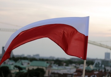 Coraz mniej Polaków zadowolonych z sytuacji w Polsce. Jest sondaż