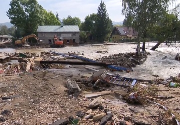 Powodzie w Polsce. Burmistrz Stroni Śląskich: Błagam o pomoc