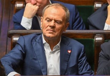 Tusk odgrzewa temat bezpieczeństwa granicy, kiedy musi odwrócić uwagę