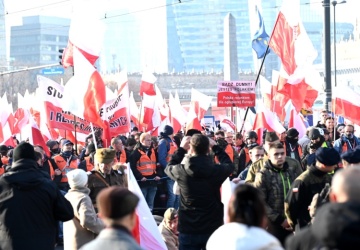 Marsz Niepodległości 2024. Warszawski ratusz na nie