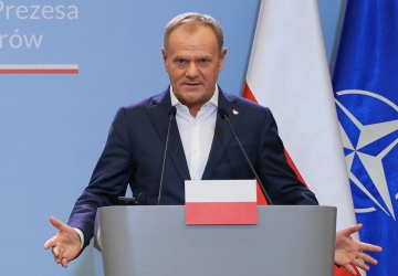 Donald Tusk przeprowadza sondaż. Każdy może oddać głos