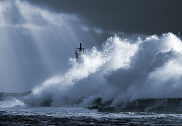 Trzęsienie ziemi u wybrzeży Kalifornii. Ostrzeżenie przed tsunami