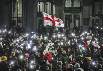 Nie zamierzamy się poddawać. Kolejny dzień protestów w Gruzji