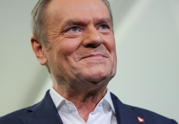 Donald Tusk pisze o miłości i nienawiści. Są gorące komentarze 