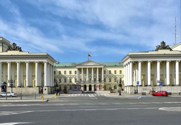 Wyciek danych w warszawskim ratuszu. Jest oświadczenie