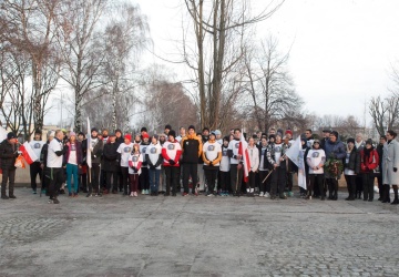 Kilkuset uczniów upamiętniło ofiary „marszu śmierci”