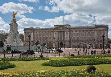 Pałac Buckingham. Wtedy królowa złamała najważniejszą tradycję