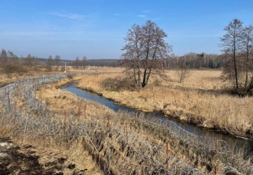 30 imigrantów zatrzymanych na Kanale Augustowskim. Płynęli pontonem