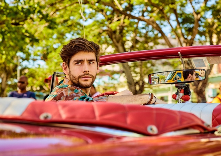 Alvaro Soler Alvaro Soler czaruje nowym singlem „Magia”