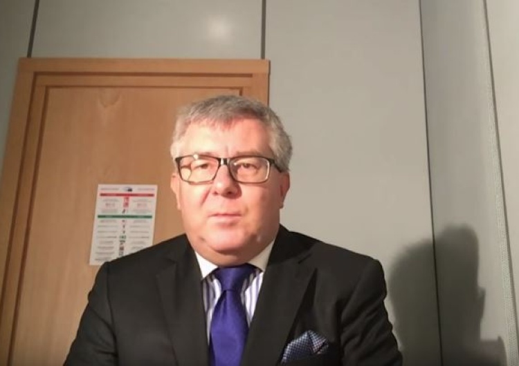  [video] Ryszard Czarnecki: Róża Thun cieszy się, że obrzuca Polskę błotem