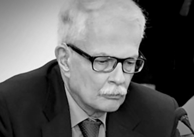 Janusz Smulski Prof. Miłowit Kuniński nie żyje