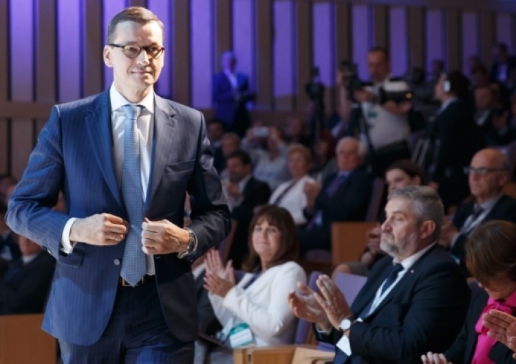  Mateusz Morawiecki: "Rozwój gospodarczy umacnia niepodległość, suwerenność każdego kraju"