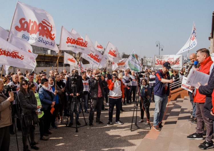  "Najpierw jesteśmy ramieniem PiS, a teraz ponoć rozwalamy rząd". Związkowcy odpowiadają ws. protestów