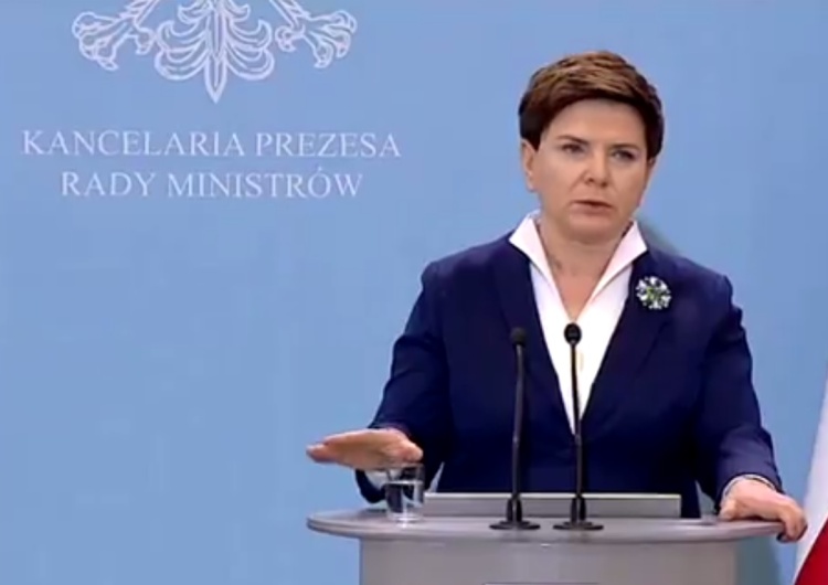  [Komentarze] Wiodące media wpadły w histerię po słowach premier Szydło. A jak je ocenili internauci?