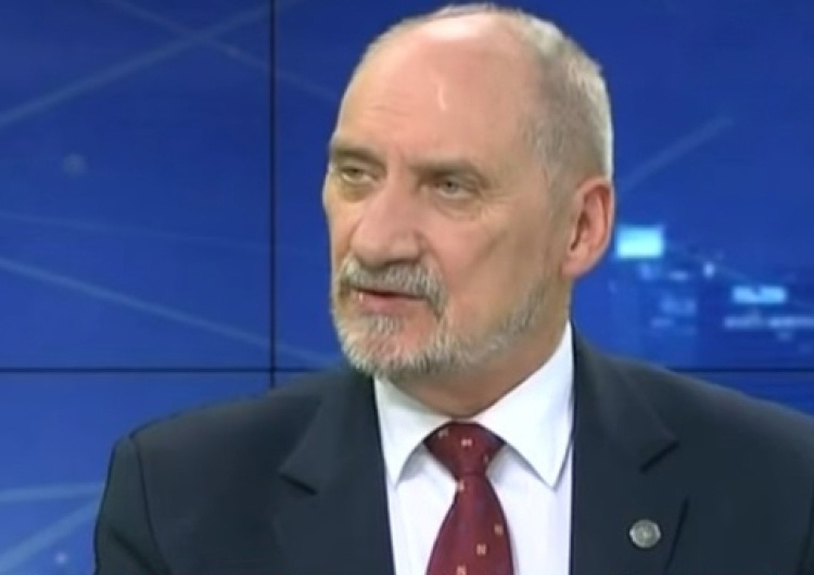  [video] Antoni Macierewicz: rozmawialiśmy z prezydentem Trumpem o katastrofie w Smoleńsku