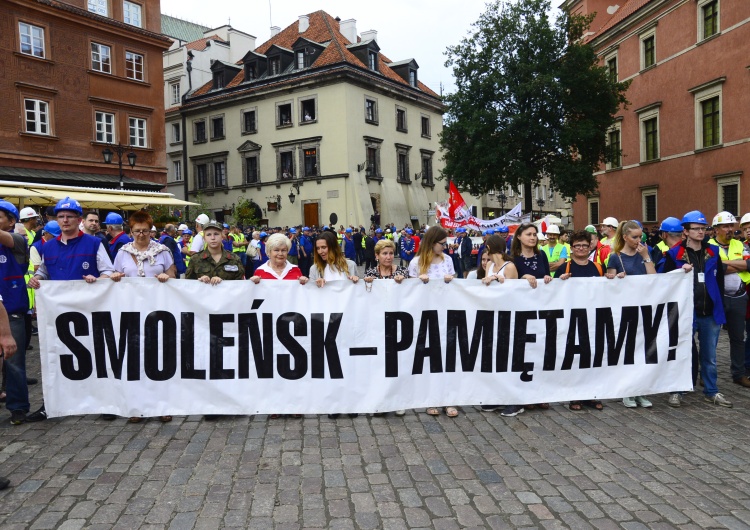 TOMASZ GUTRY 87 miesięcznica Smoleńska