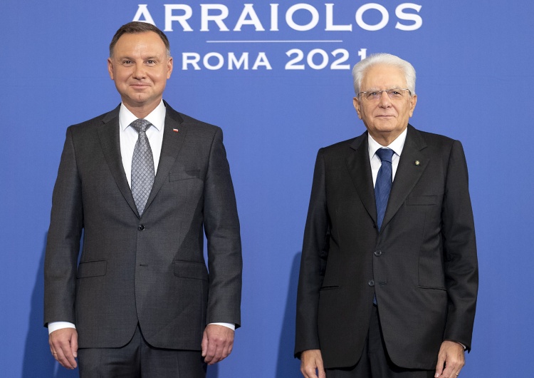 Sergio Mattarella i Andrzej Duda  Prezydent Włoch w Polsce. Wskazano cel wizyty 