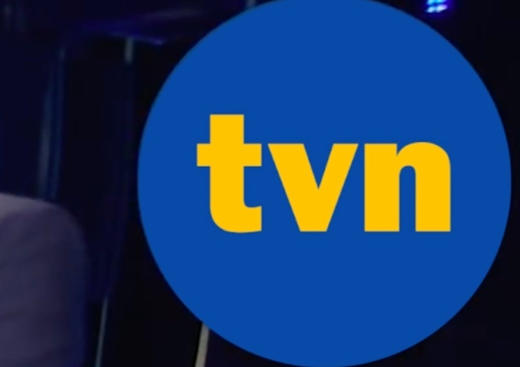 Logo TVN Znany prezenter: Coś kiepsko z TVN