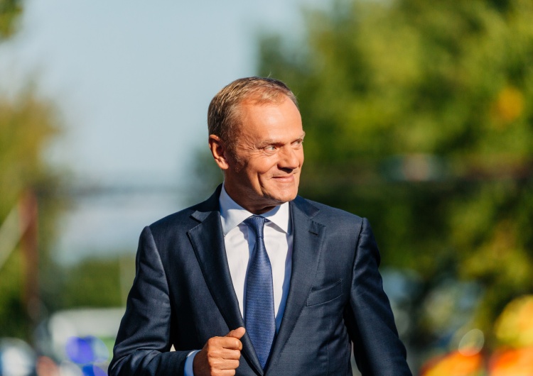 Donald Tusk  Tusk chce budować jedną listę na wybory samorządowe. Dr Anusz dla Tysol.pl: PSL się nie zgodzi