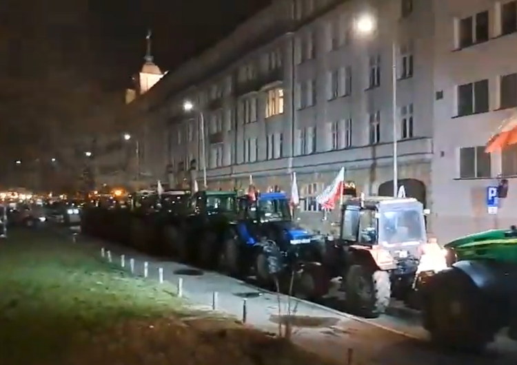 protest rolników Wrocław zablokowany. W mieście pojawiły się tłumy protestujących rolników 