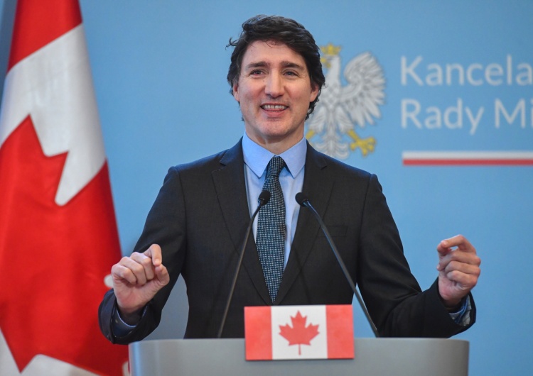 Justin Trudeau Fatalne przejęzyczenie Trudeau. Zacharowa „podziękowała” premierowi Kanady