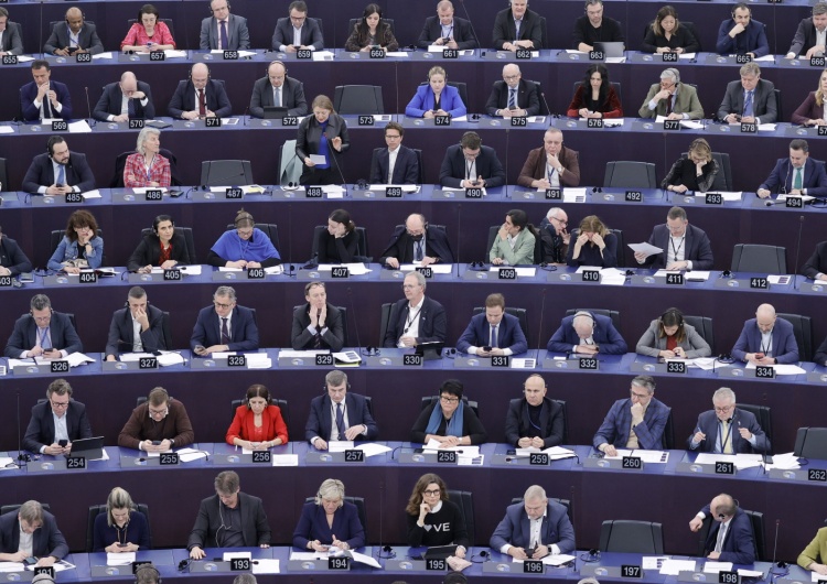 Posiedzenie Parlamentu Europejskiego Rolnicy protestują, a PE przyjmuje regulacje uderzające w rolnictwo