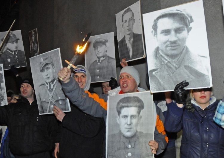 Obchody Narodowego Dnia Pamięci o Żołnierzy Wyklętych Wojskowe służby specjalne komunistycznego państwa nie zostały w Polsce radykalnie wymienione