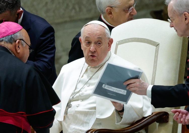 Papież Franciszek Czy Franciszek zmieni zasady wyboru swego następcy?