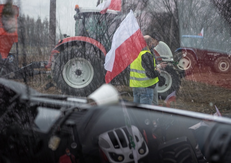 protesty rolników Rolnicy: Będziemy blokowali dk 15, dopóki nie przyjedzie do nas premier