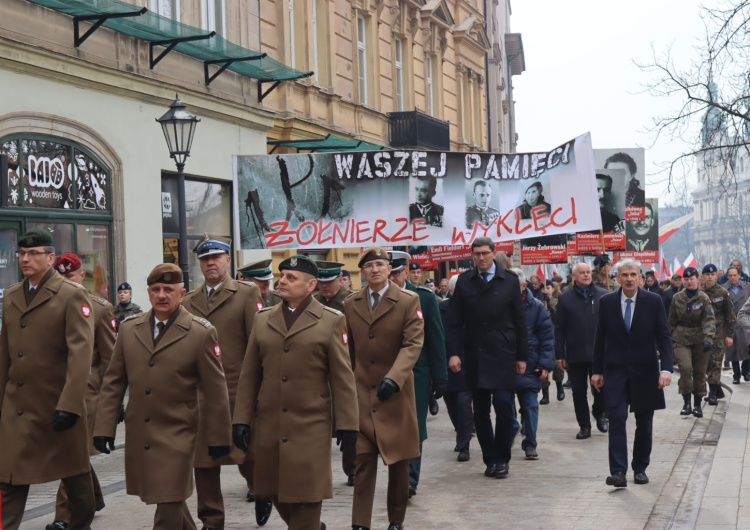  Solidarność w całej Polsce oddała hołd Żołnierzom Niezłomnym