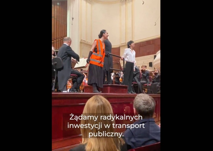 Aktywistki w FIlharmonii Narodowej Skandal w Filharmonii Narodowej. Rozhisteryzowane aktywistki zakłóciły koncert