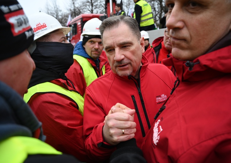 Przewodniczący NSZZ Solidarność Piotr Duda Piotr Duda: Dla Solidarności pracowniczej to bardzo ważne, aby pokazać tę prawdziwą solidarność z protestującymi rolnikami