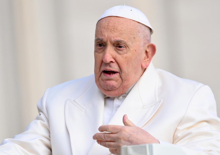 Papież Franciszek Apel Franciszka o docenienie roli kobiet w ludzie Bożym 