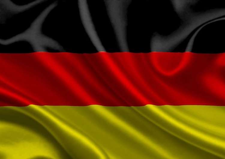 Niemiecka flaga Potęga niemieckich mediów publicznych