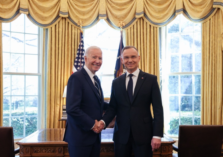 Joe Biden i Andrzej Duda Prezydent w Białym Domu: Niezbędne jest, by wszystkie kraje podniosły wydatki na obronność