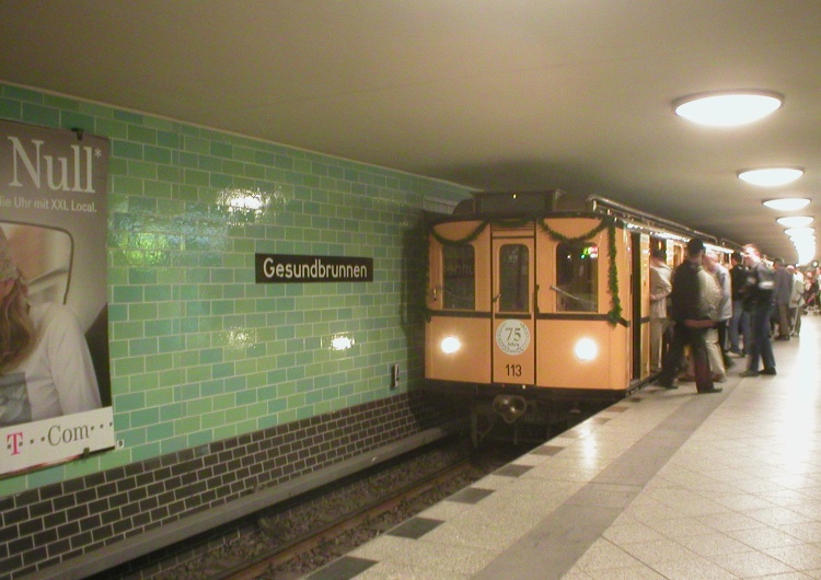 metro w Gesundbrunnen W berlińskim metrze pasażer pogryzł konduktora