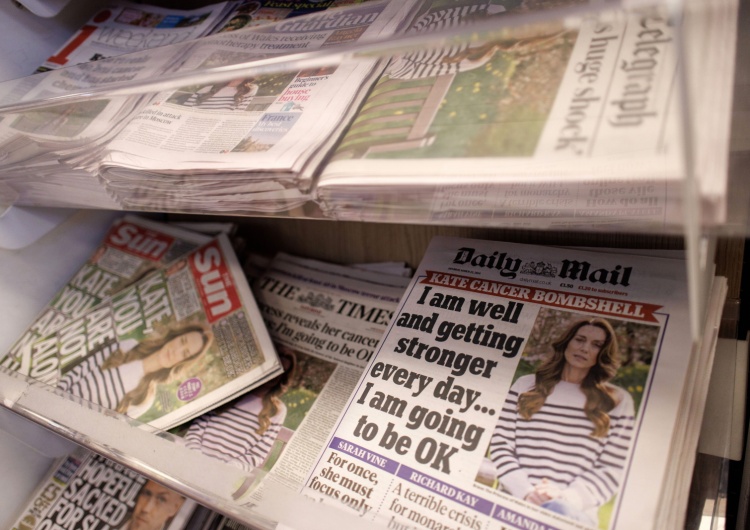 Kate Middleton na zdjęciach gazet  Księżna Kate ciężko chora. Pałac Kensington wydał komunikat 
